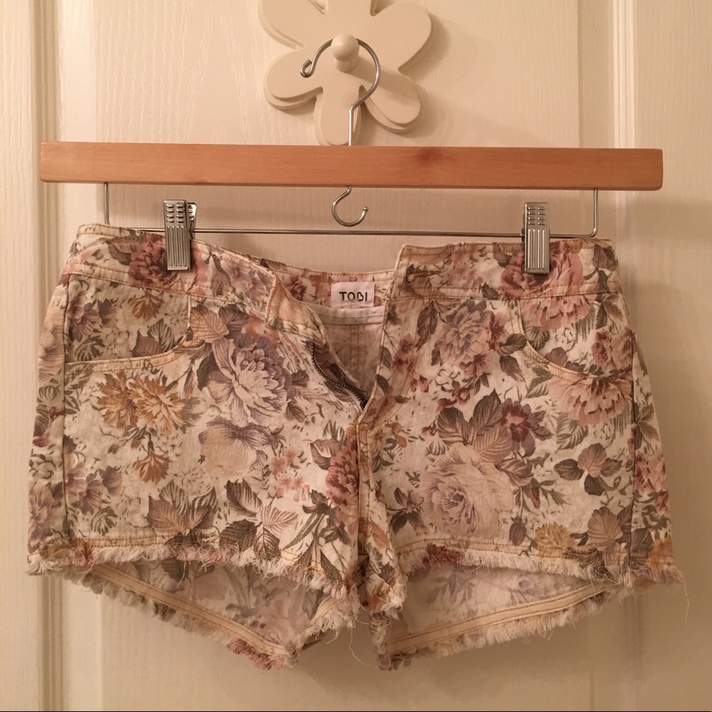 Floral shorts